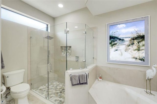 8612 IBIS COVE CIR, Naples, FL 34119