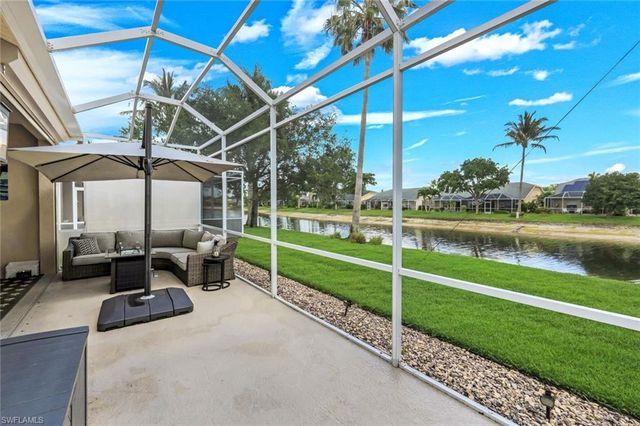 8612 IBIS COVE CIR, Naples, FL 34119