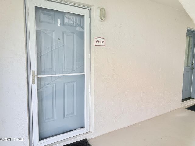 2100 W Beach Drive W101, Panama City, FL 32401