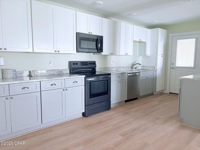 2100 W Beach Drive W101, Panama City, FL 32401