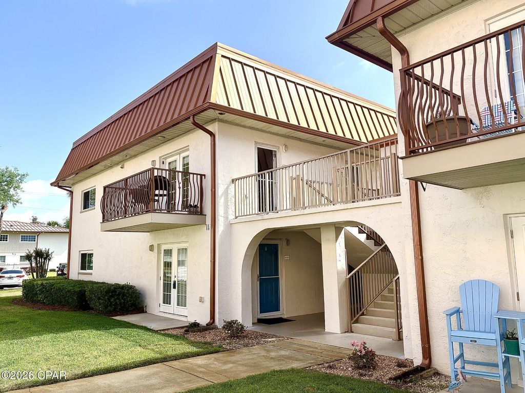 2100 W Beach Drive W101, Panama City, FL 32401