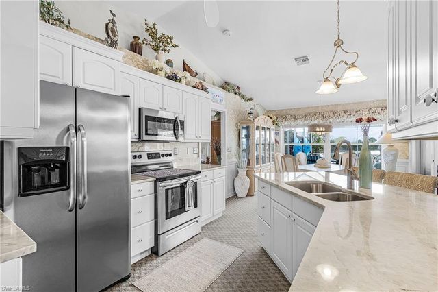 1840 NE 23rd TER, Cape Coral, FL 33909