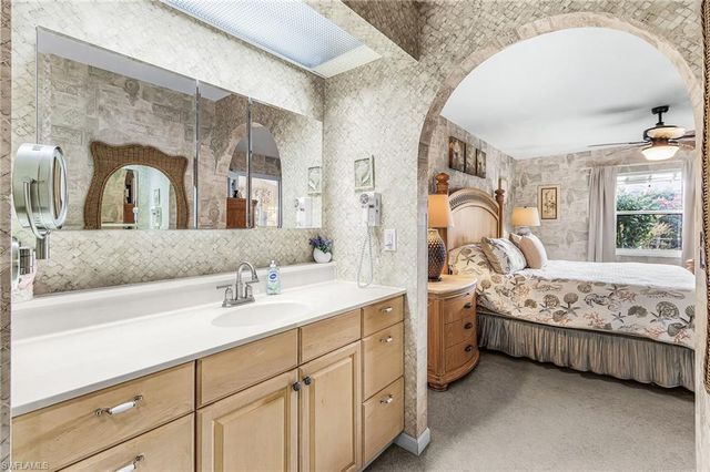 1840 NE 23rd TER, Cape Coral, FL 33909