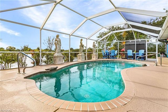 1840 NE 23rd TER, Cape Coral, FL 33909