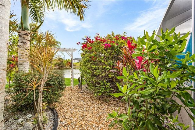 1840 NE 23rd TER, Cape Coral, FL 33909