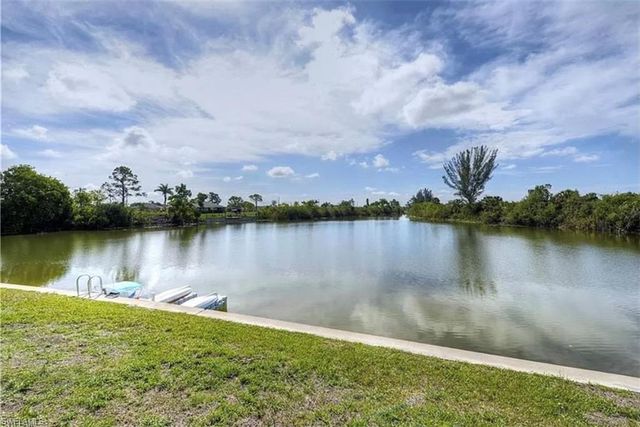 1840 NE 23rd TER, Cape Coral, FL 33909