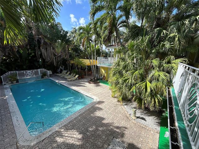 77 Hendricks Isle 10, Fort Lauderdale, FL 33301