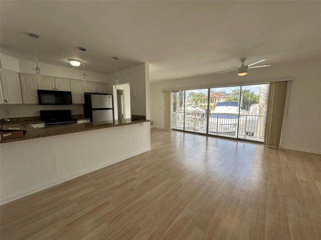 77 Hendricks Isle 10, Fort Lauderdale, FL 33301