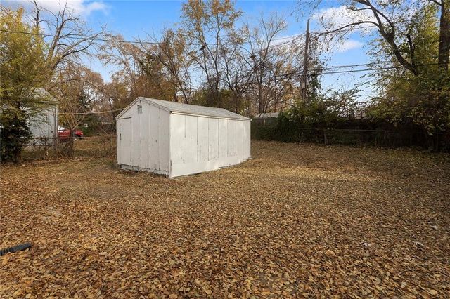 2609 S 49th Terrace, Kansas City, KS 66106