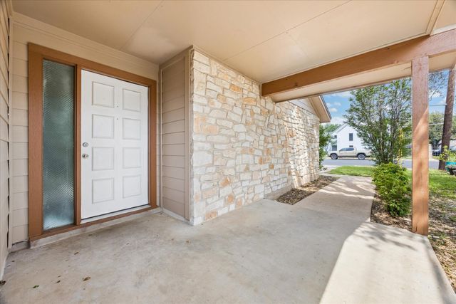 8329 Fathom CIR, Austin, TX 78750