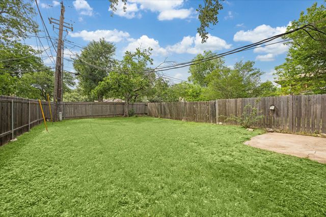 8329 Fathom CIR, Austin, TX 78750