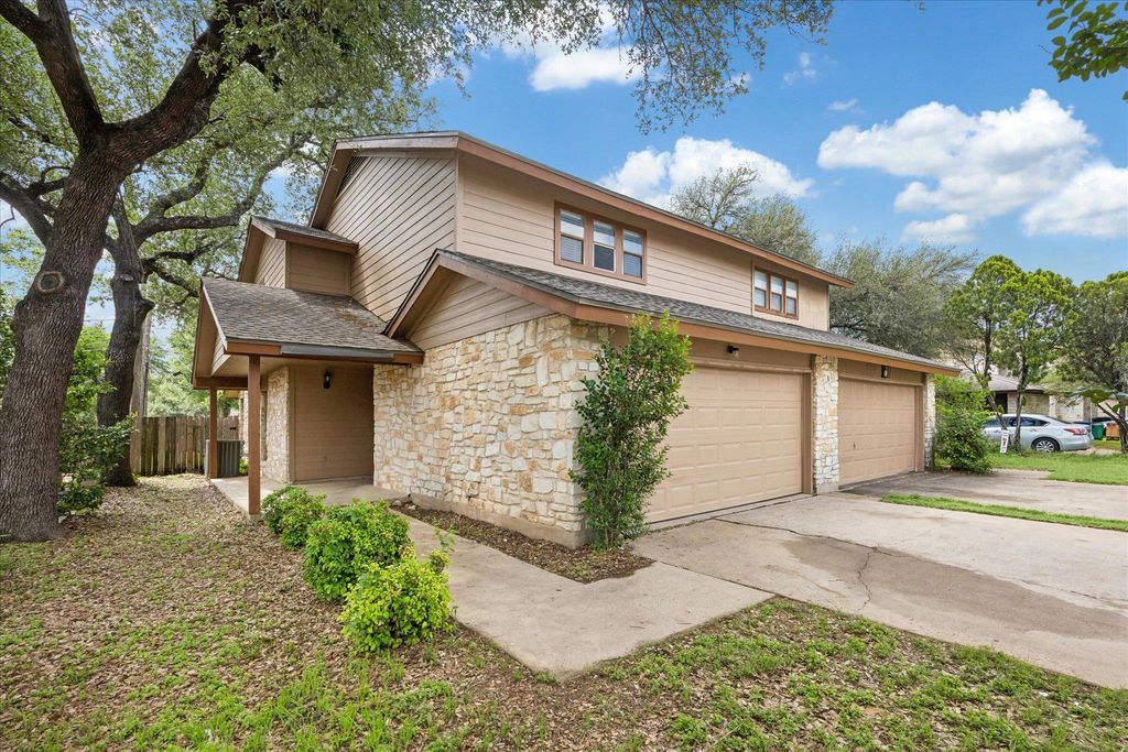 8329 Fathom CIR, Austin, TX 78750