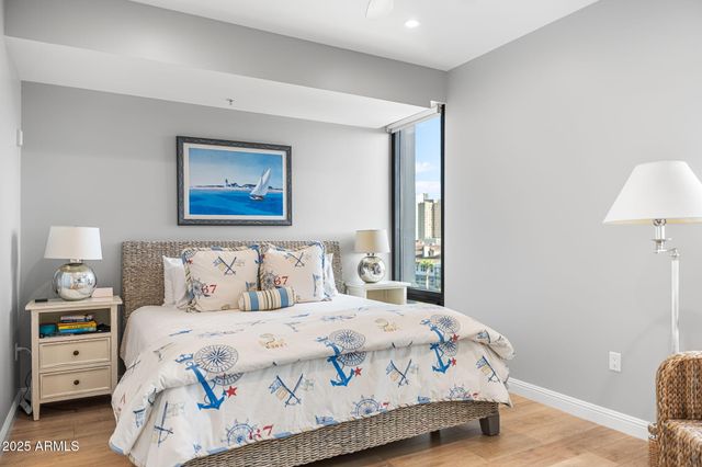 208 W PORTLAND Street 662, Phoenix, AZ 85003