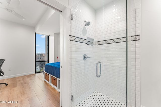 208 W PORTLAND Street 662, Phoenix, AZ 85003