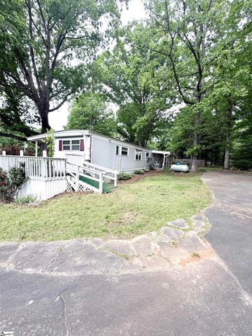 129 Boone Drive, Easley, SC 29640