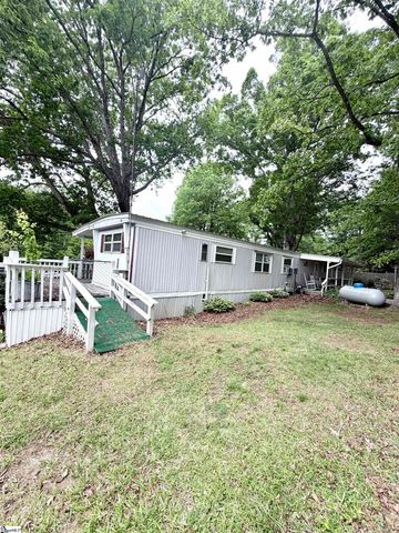 129 Boone Drive, Easley, SC 29640