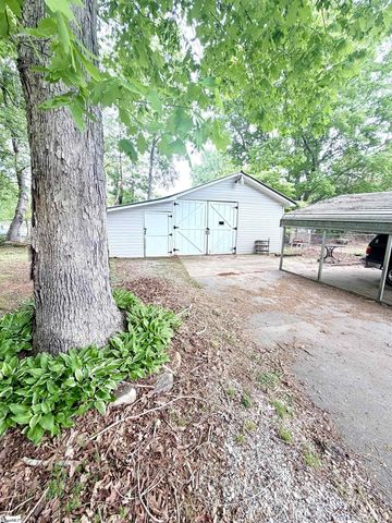 129 Boone Drive, Easley, SC 29640