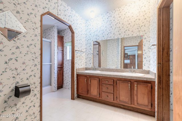 2127 Oak Street, Bunnell, FL 32110