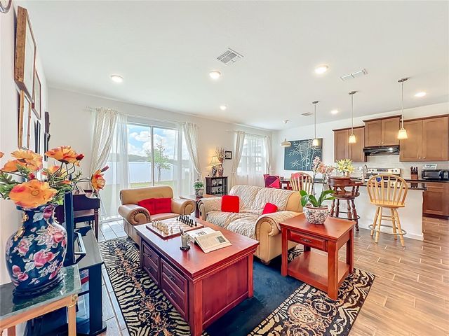 8560 COMPASS POINT AVENUE, Orlando, FL 32832