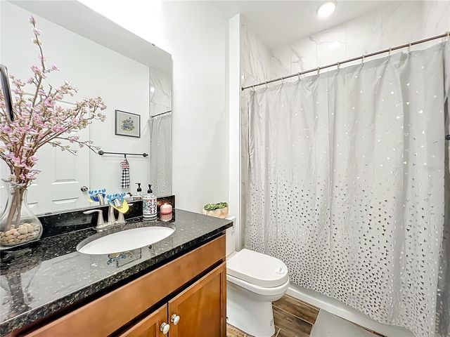 8560 COMPASS POINT AVENUE, Orlando, FL 32832