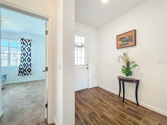 8560 COMPASS POINT AVENUE, Orlando, FL 32832