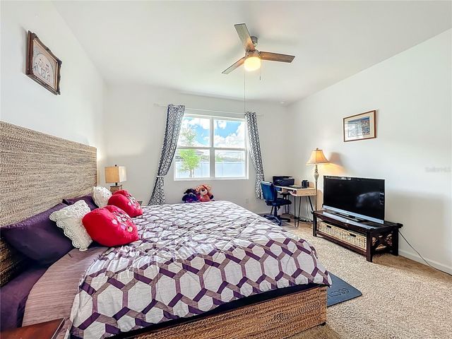 8560 COMPASS POINT AVENUE, Orlando, FL 32832