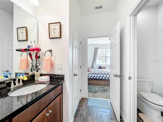 8560 COMPASS POINT AVENUE, Orlando, FL 32832