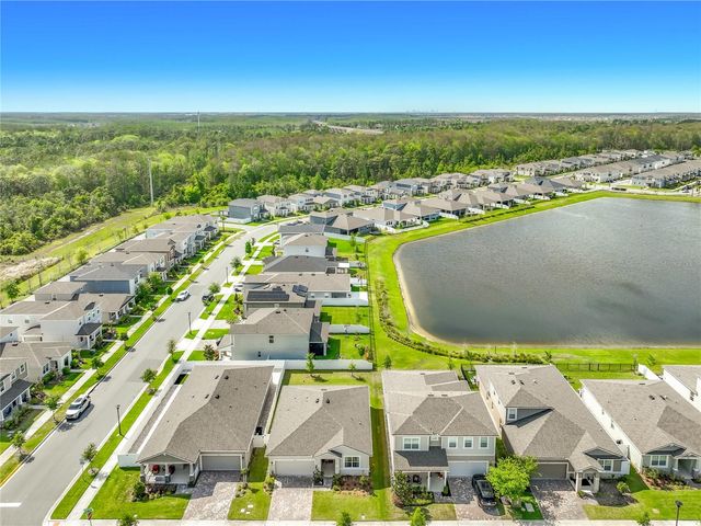 8560 COMPASS POINT AVENUE, Orlando, FL 32832