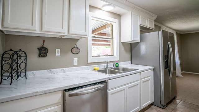 1110 Penrod Street, Granbury, TX 76048