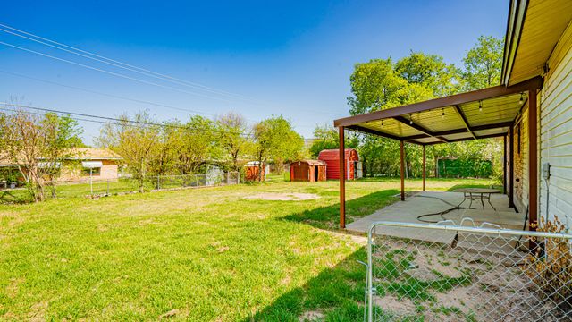 1110 Penrod Street, Granbury, TX 76048