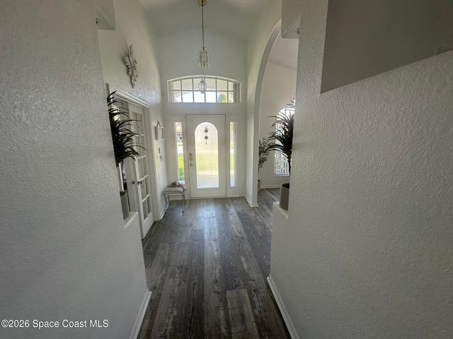 704 Carriage Hill Road, Melbourne, FL 32940