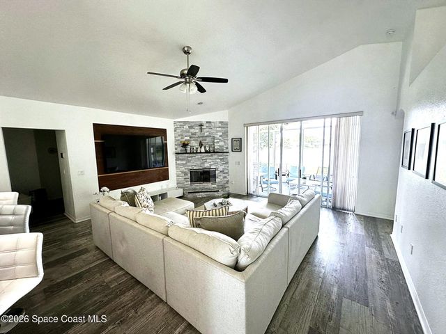 704 Carriage Hill Road, Melbourne, FL 32940