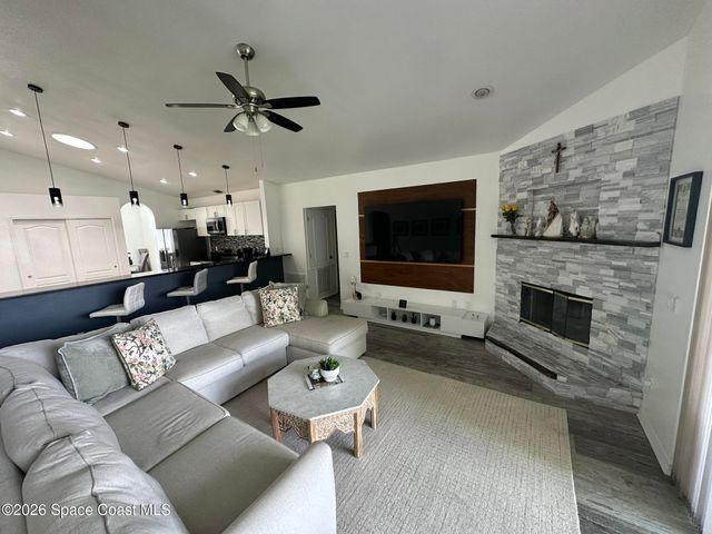 704 Carriage Hill Road, Melbourne, FL 32940