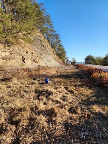 228 Lofty Heights Road, Clay City, KY 40312