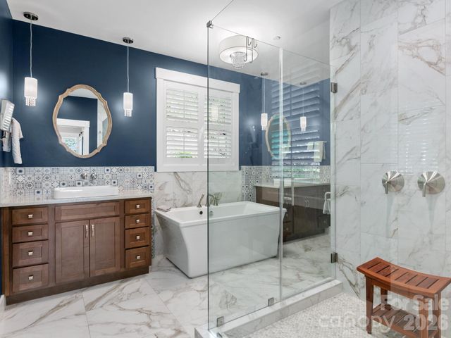199 Garnet Way, Hendersonville, NC 28791