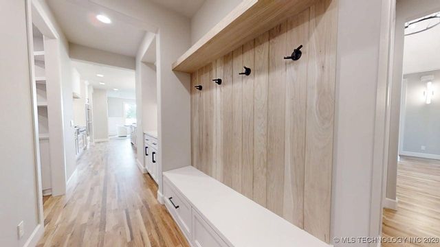 8117 E Elgin Street, Broken Arrow, OK 74014