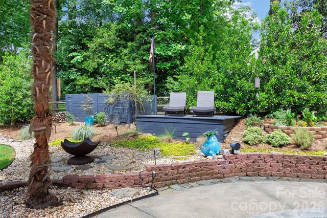 4709 Coburn Court, Charlotte, NC 28277