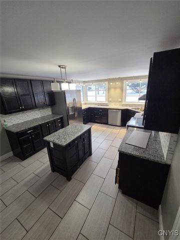 26 Bedford Drive, Whitestown, NY 13492