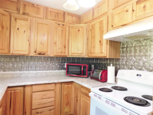 247 Warbler Lane, Livingston, TX 77351