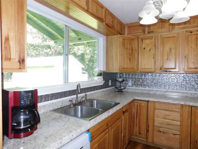 247 Warbler Lane, Livingston, TX 77351