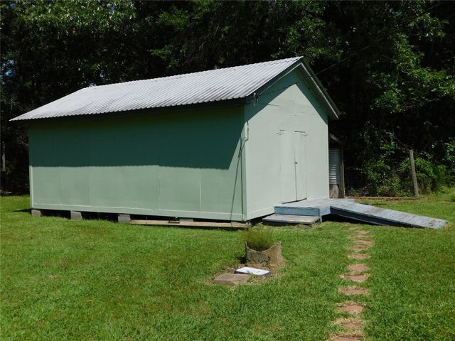 247 Warbler Lane, Livingston, TX 77351