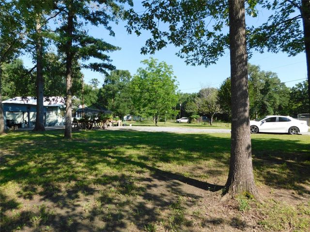 247 Warbler Lane, Livingston, TX 77351