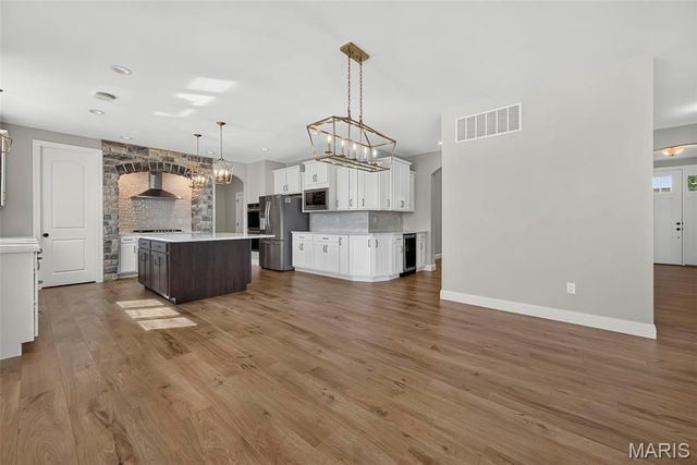 106 Downview Drive, O'fallon, MO 63368