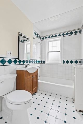 723 Fellsway 2, Medford, MA 02155