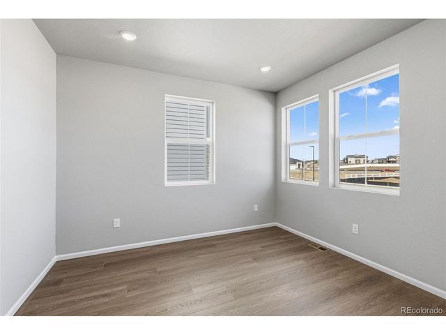 24382 E Atlantic Dr, Aurora, CO 80016