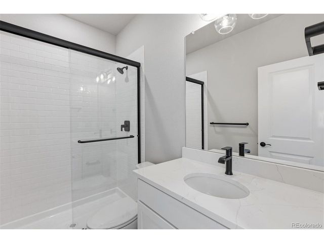 24382 E Atlantic Dr, Aurora, CO 80016