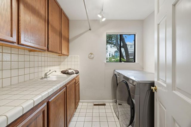 8 Cramden Drive, Monterey, CA 93940