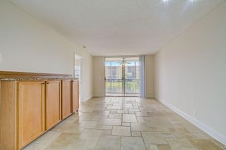 7940 NW 50th St 203, Lauderhill, FL 33351