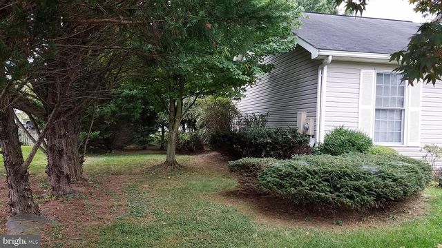 108 FINCH LN, Falling Waters, WV 25419