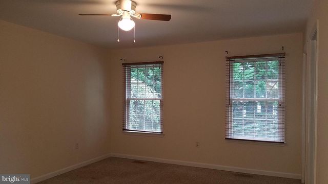 108 FINCH LN, Falling Waters, WV 25419